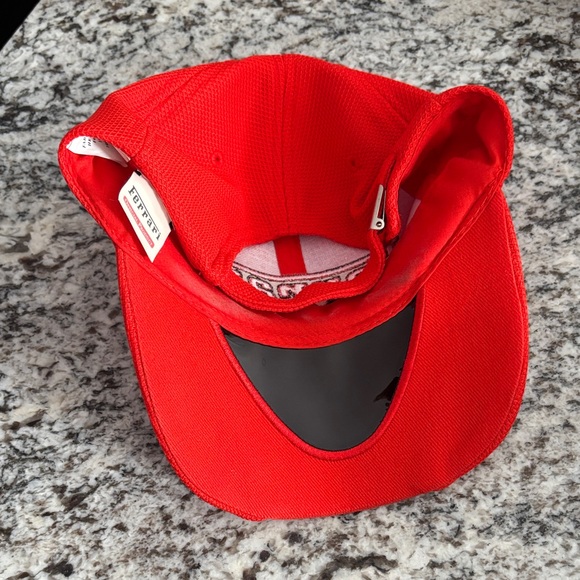 Ferrari Red Racing Cap - Picture 2 of 2